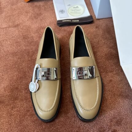 Loafer    beige